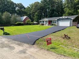 Best Custom Driveway Design  in Roscommon, MI